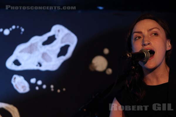 ESBEN AND THE WITCH - 2017-02-17 - PARIS - Espace B - Rachel Anna Davies